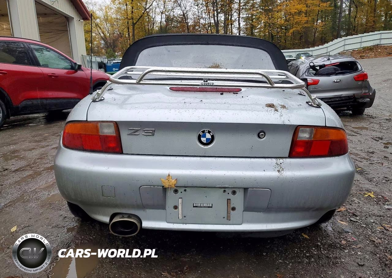 1998 BMW Z3 1.9 VIN:4USCH7332WLE10548 - 6