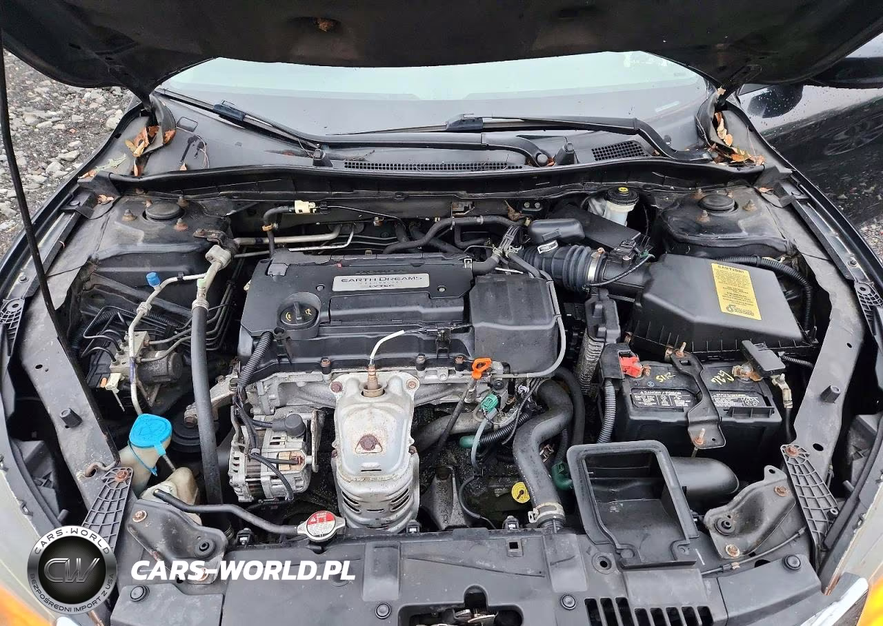 2015 Honda Accord Lx VIN:1HGCR2F39FA208625 - 11