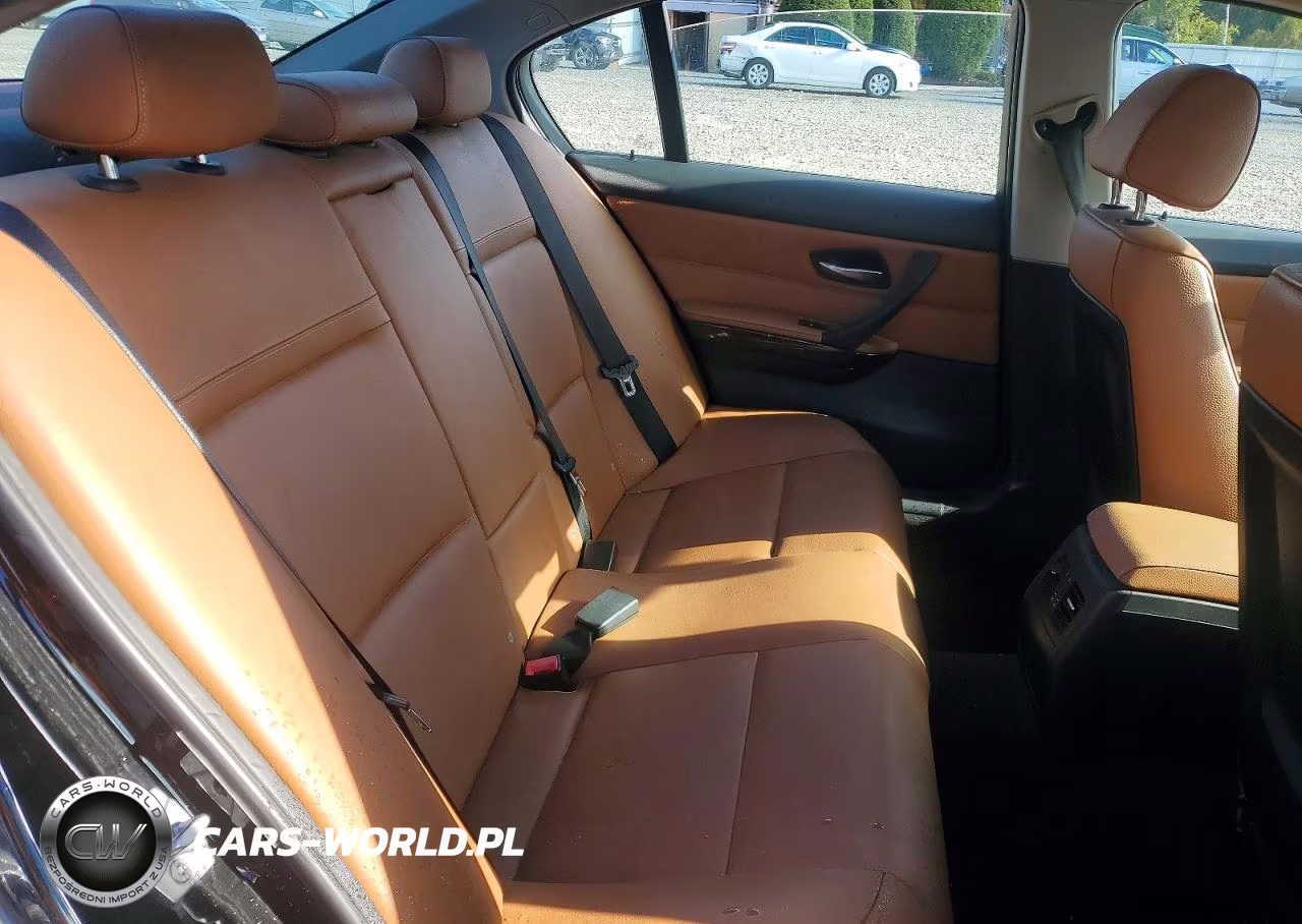 2011 BMW 328 Xi VIN:WBAPK7C50BA820081 - 10