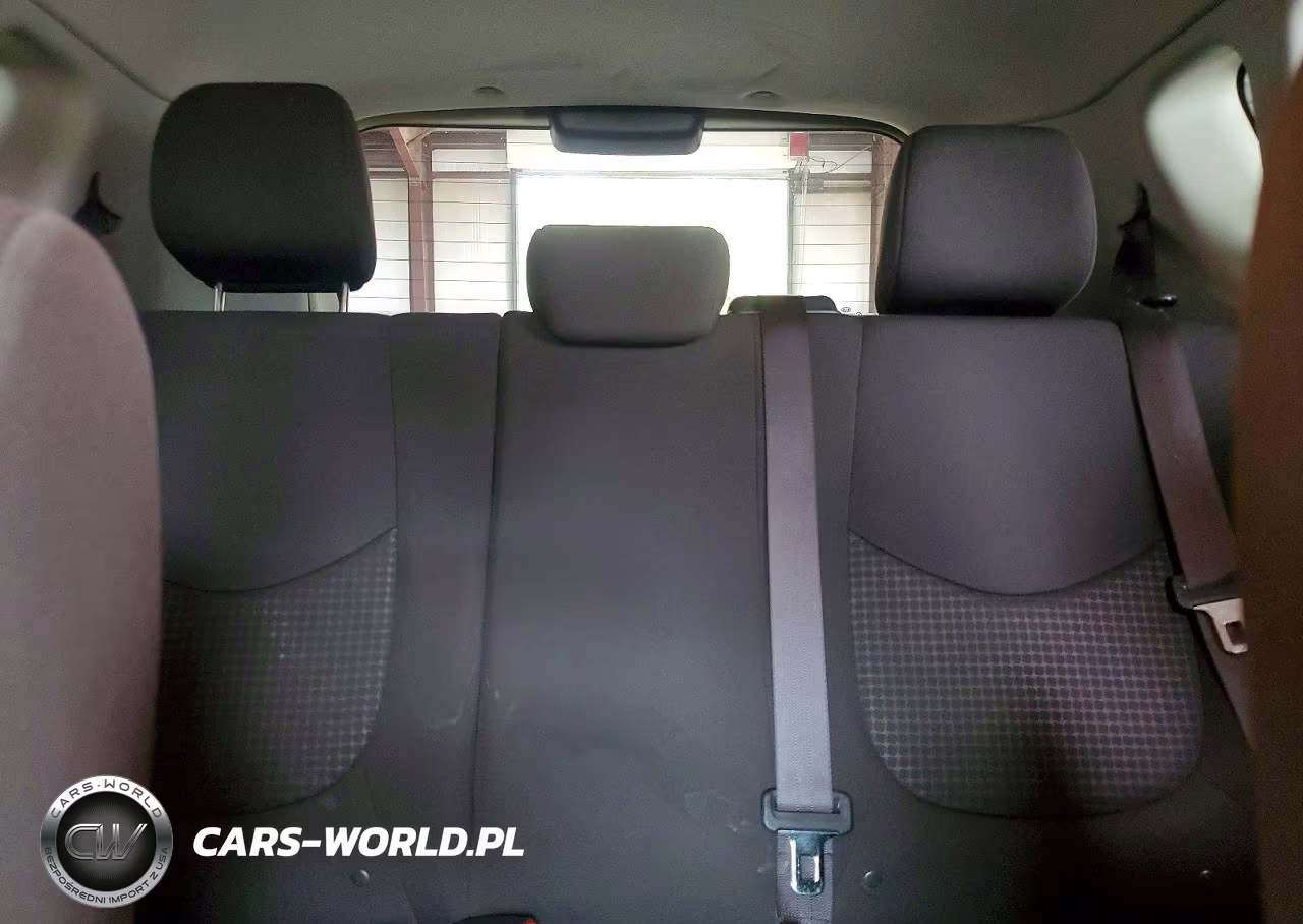 2012 Kia Soul Base VIN:KNDJT2A53C7460282 - 10
