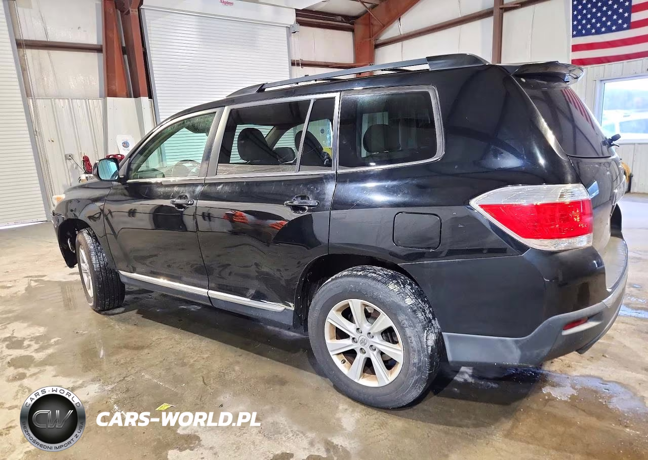 2012 Toyota Highlander Base VIN:5TDBK3EH0CS105805 - 2