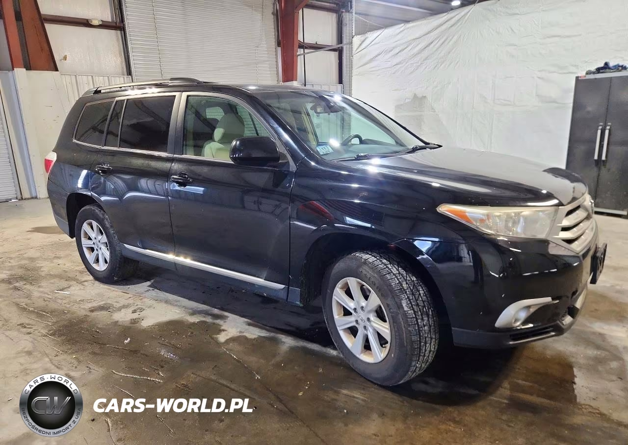 2012 Toyota Highlander Base VIN:5TDBK3EH0CS105805 - 4