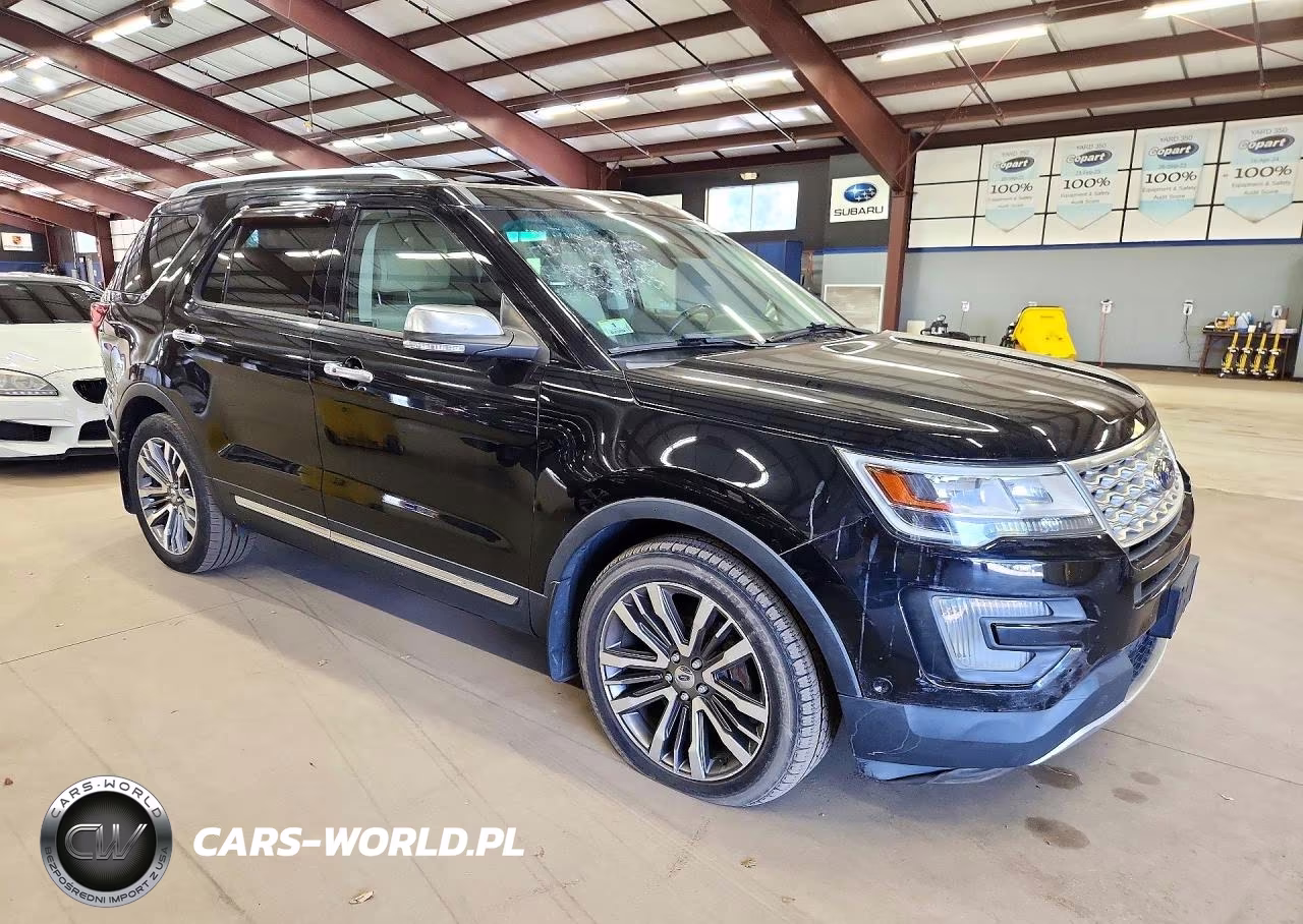2016 Ford Explorer Platinum VIN:1FM5K8HT0GGB48613 - 4