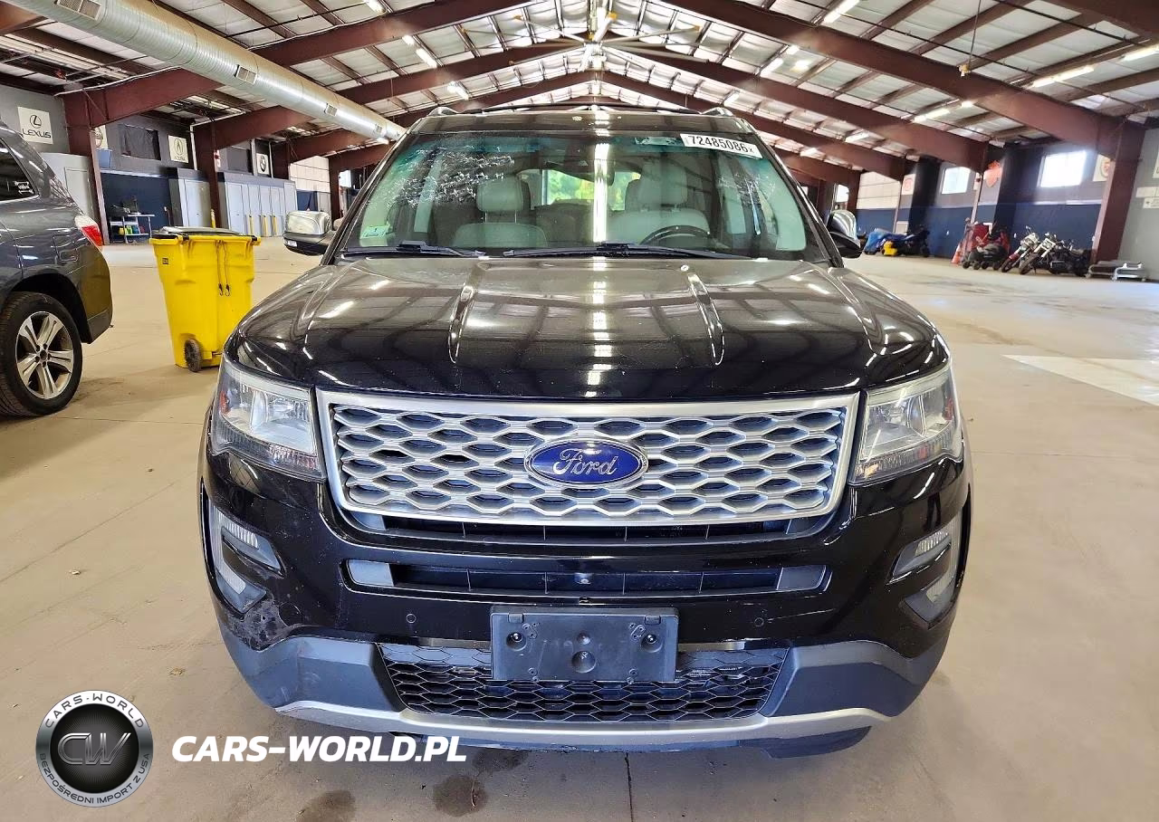 2016 Ford Explorer Platinum VIN:1FM5K8HT0GGB48613 - 5