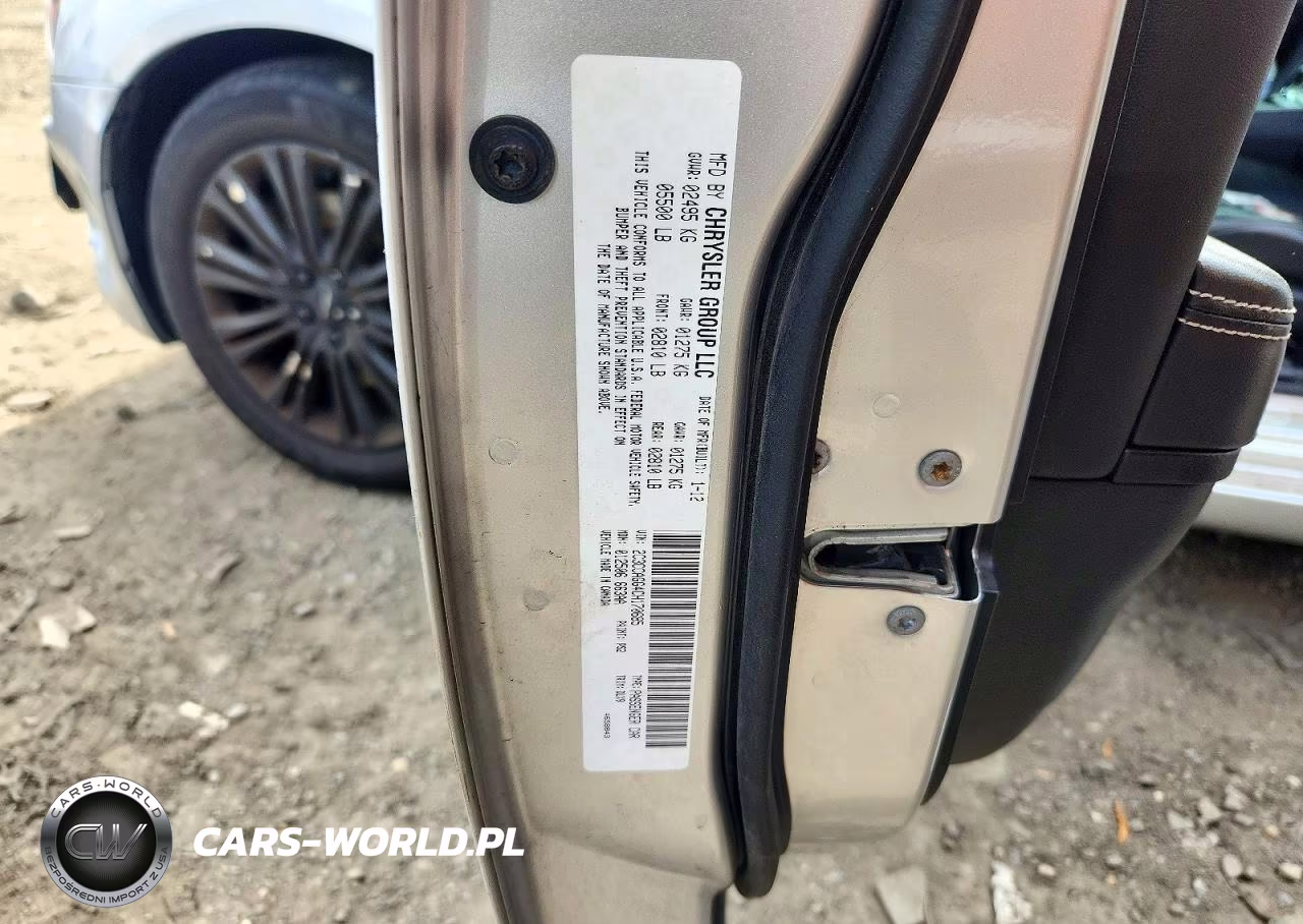 2012 Chrysler 300 S VIN:2C3CCAGG4CH170685 - 12