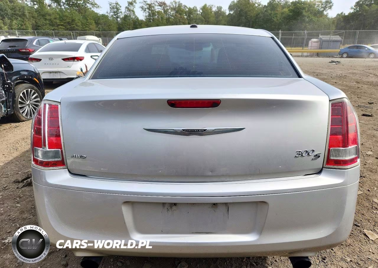 2012 Chrysler 300 S VIN:2C3CCAGG4CH170685 - 6