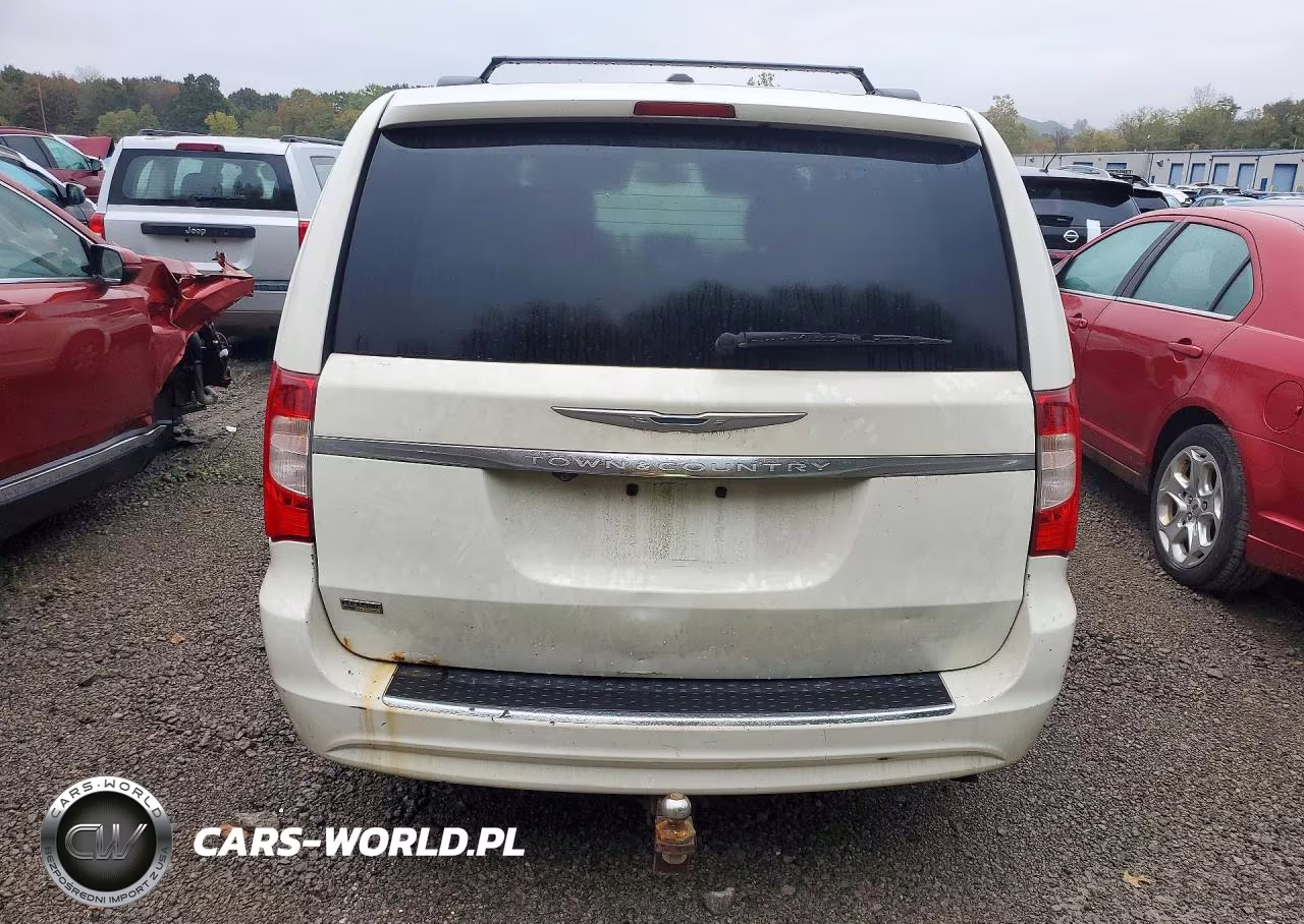 2013 Chrysler Town & Country Touring VIN:2C4RC1BG7DR525616 - 6