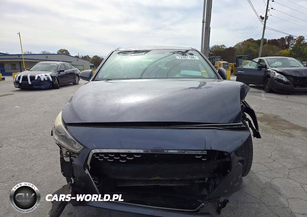 2018 Hyundai Elantra Gt Base VIN:KMHH35LE7JU025952 - 5