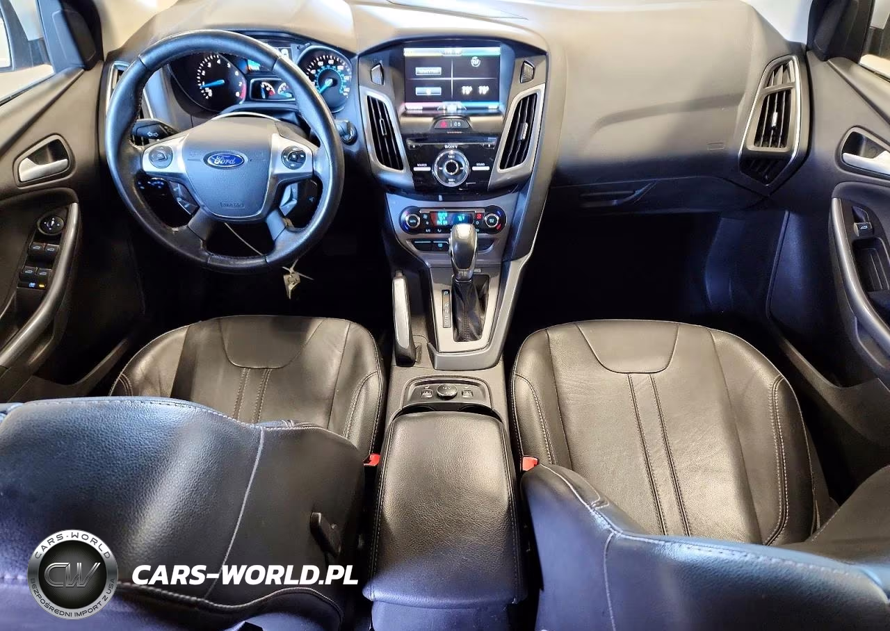 2013 Ford Focus Titanium VIN:1FADP3J25DL263822 - 8