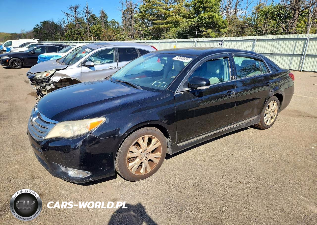 2012 Toyota Avalon Base