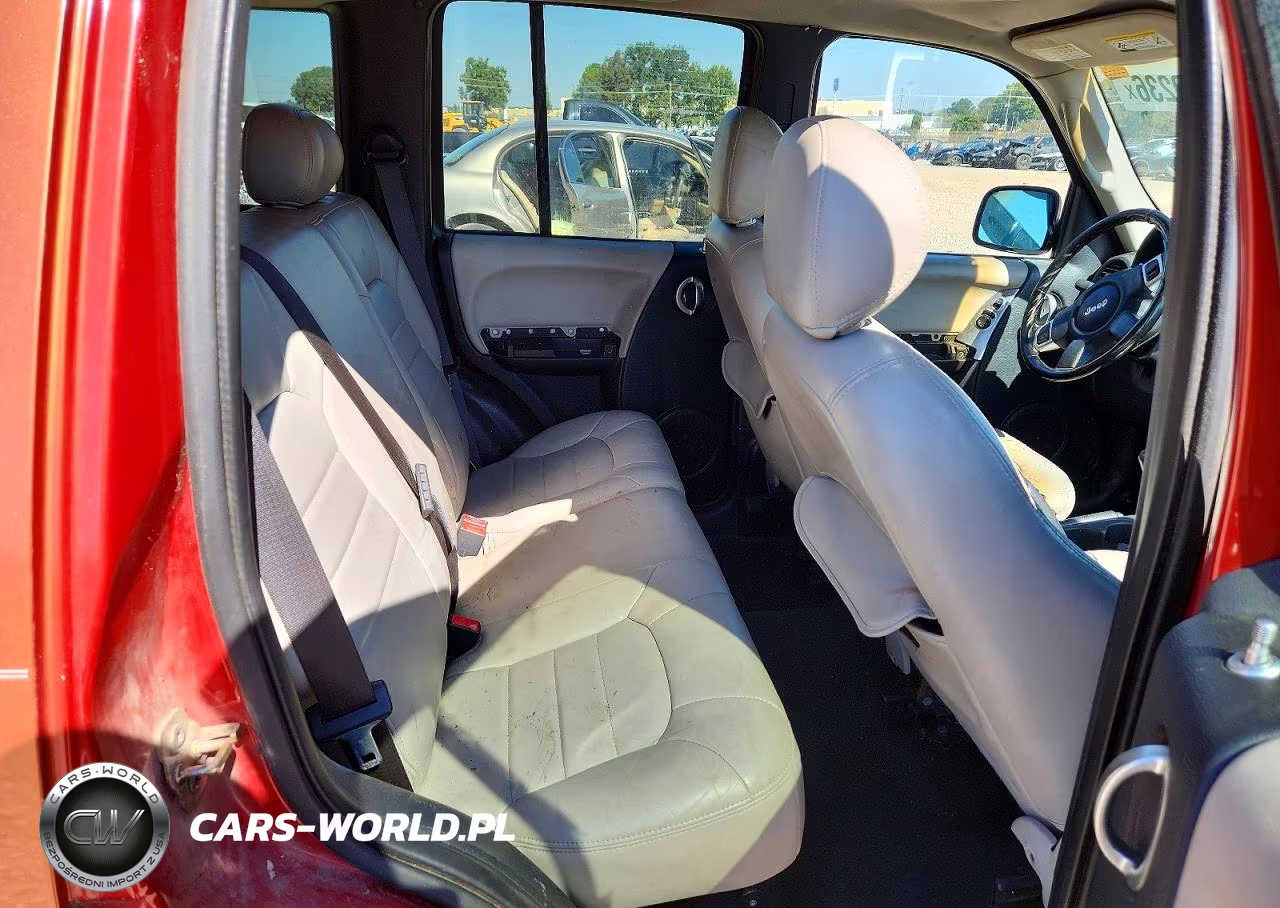 2002 Jeep Liberty Limited VIN:1J4GL58K42W222771 - 11