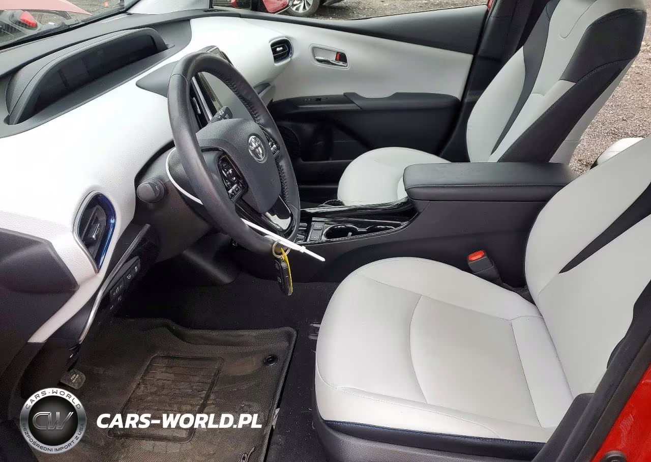 2019 Toyota Prius Limited VIN:JTDKARFU5K3087240 - 7