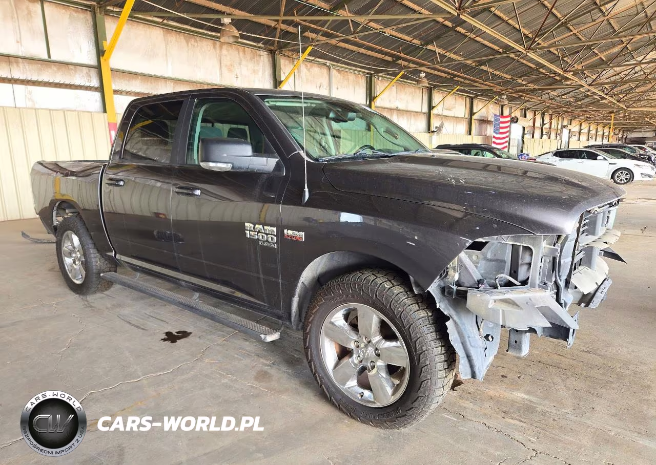 2019 Ram 1500 Classic Slt VIN:1C6RR6LT6KS625619 - 4