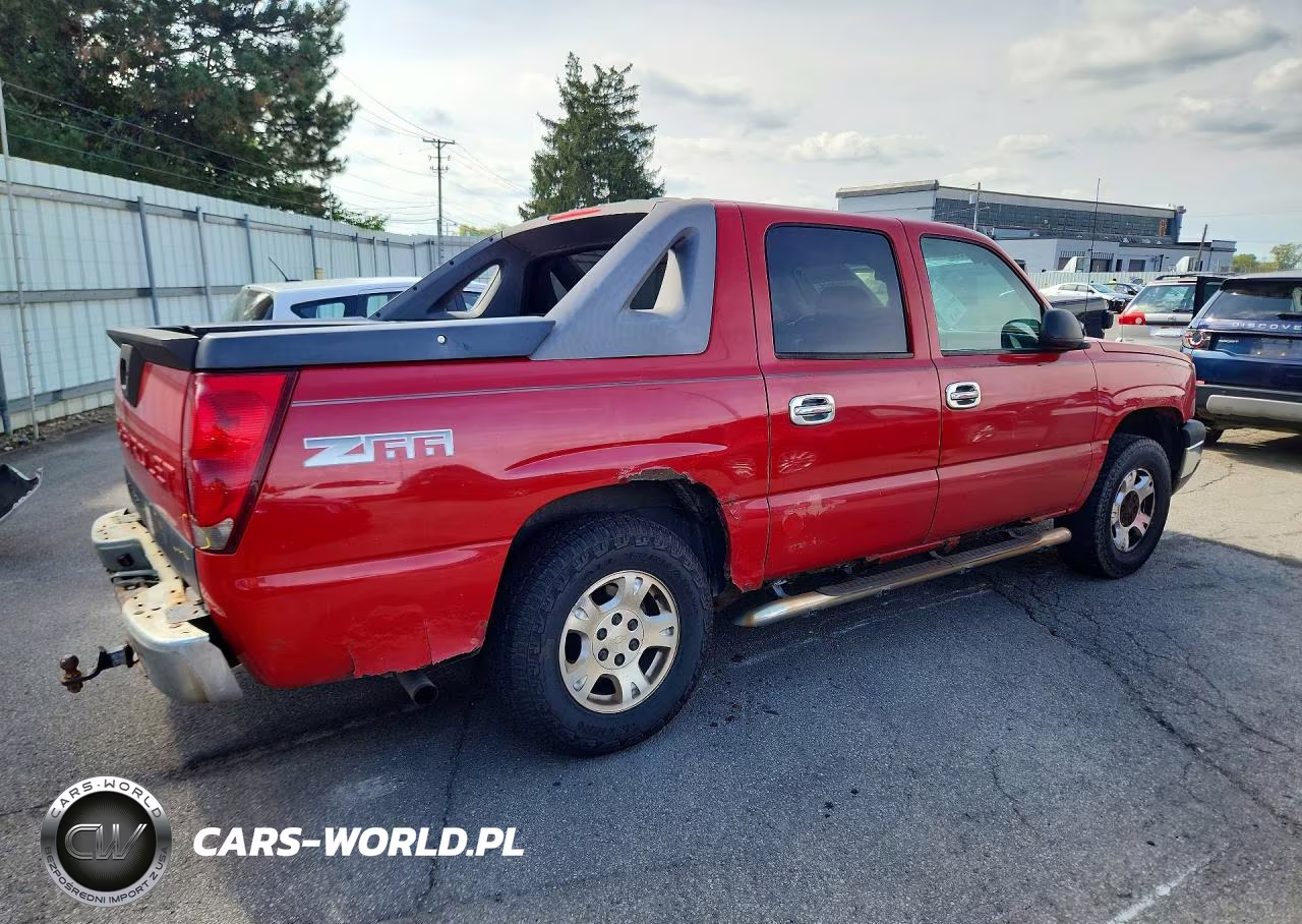 2004 Chevrolet Avalanche C1500 VIN:3GNEC12TX4G121119 - 3