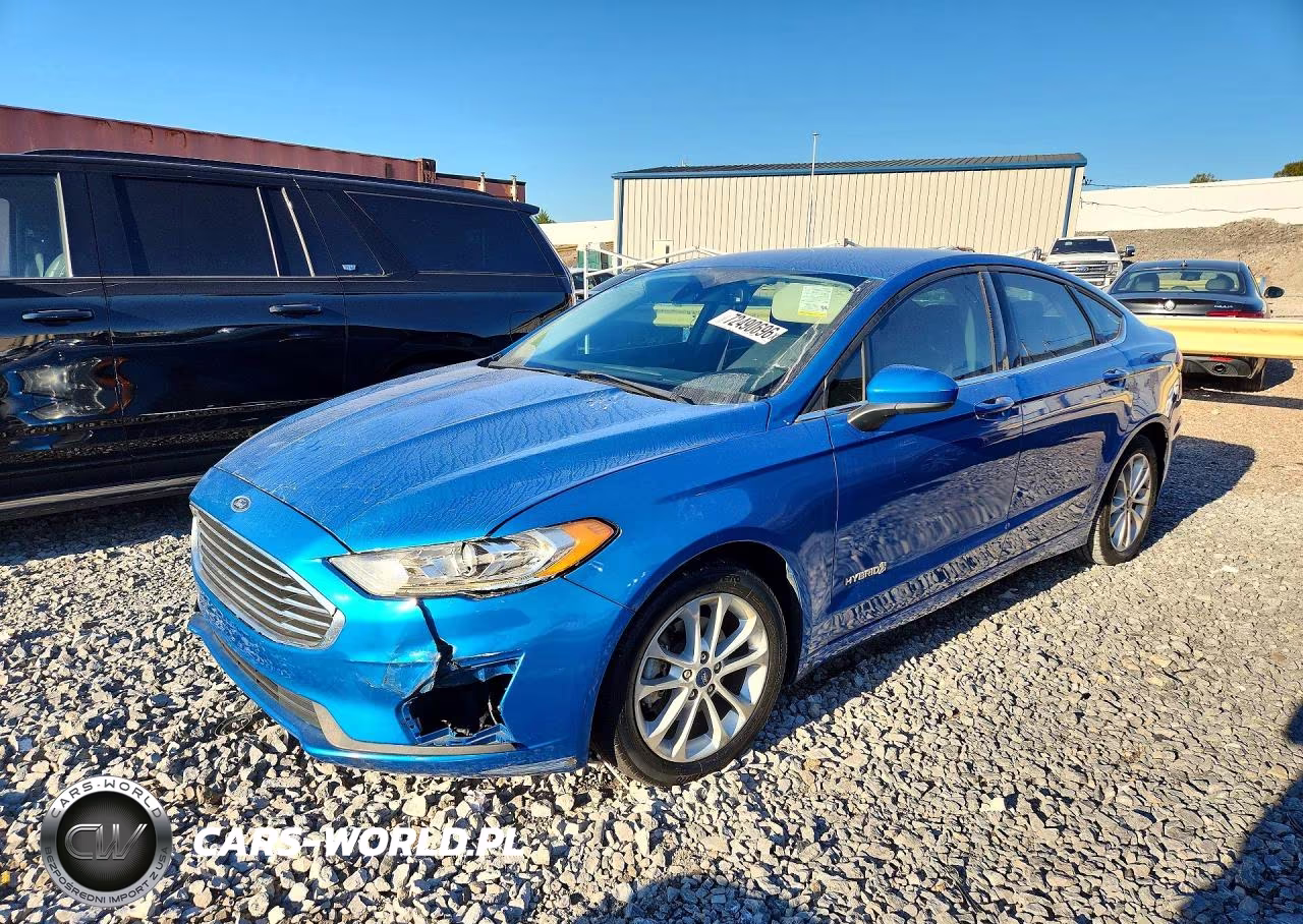 2019 Ford Fusion Se VIN:3FA6P0LU8KR140455 - 1