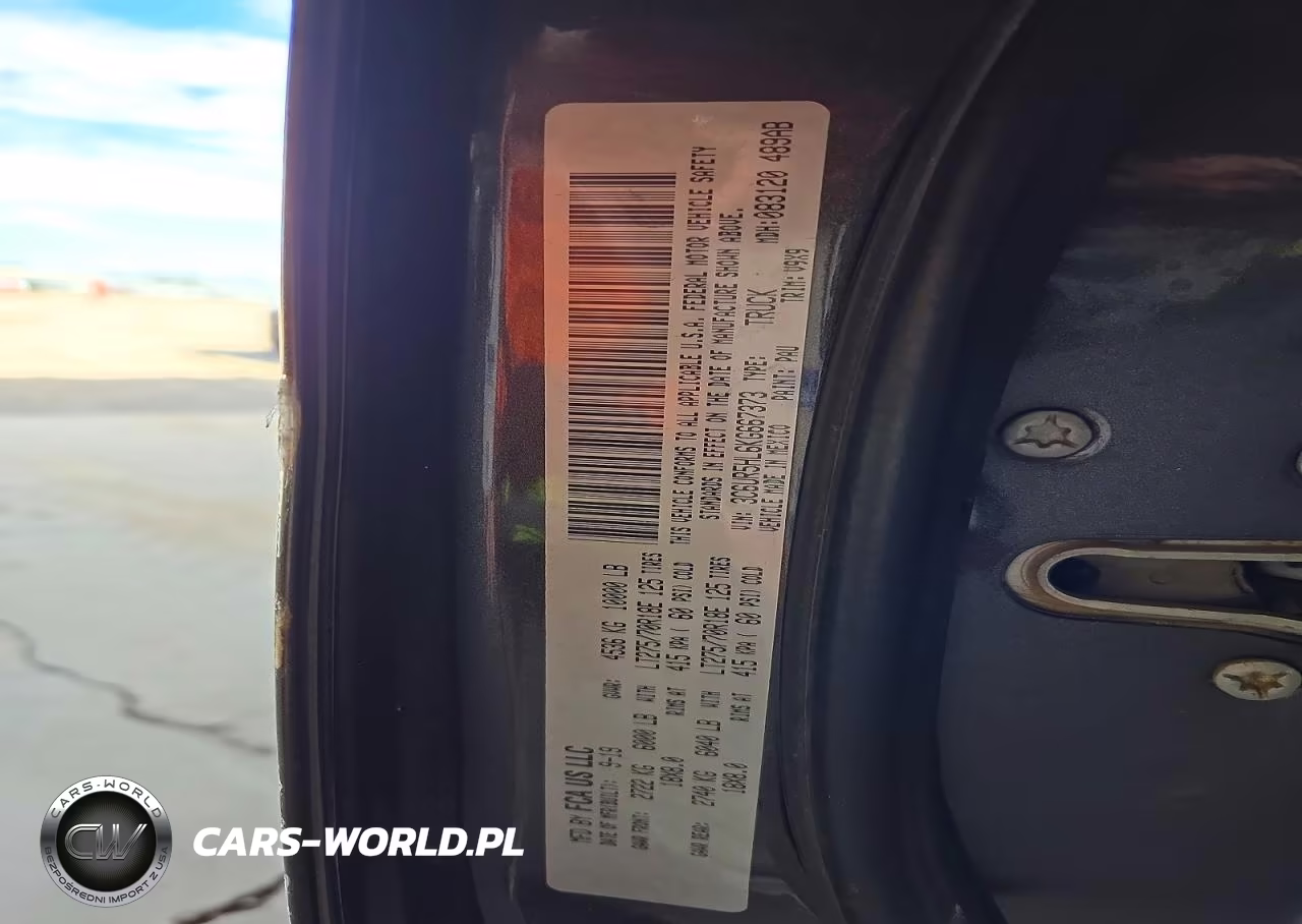 2019 Ram 2500 Tradesman VIN:3C6UR5HL6KG667373 - 14