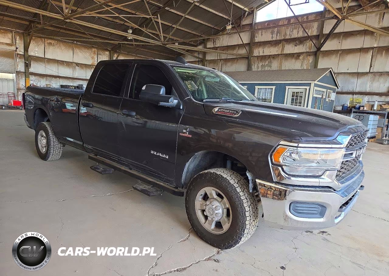 2019 Ram 2500 Tradesman VIN:3C6UR5HL6KG667373 - 4
