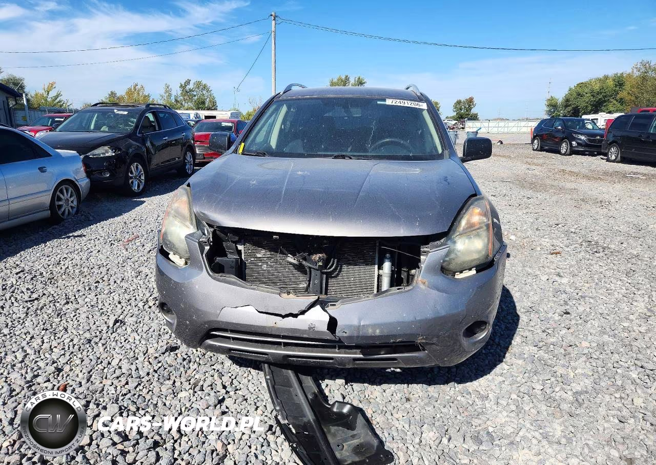 2015 Nissan Rogue Select S VIN:JN8AS5MV4FW751114 - 5