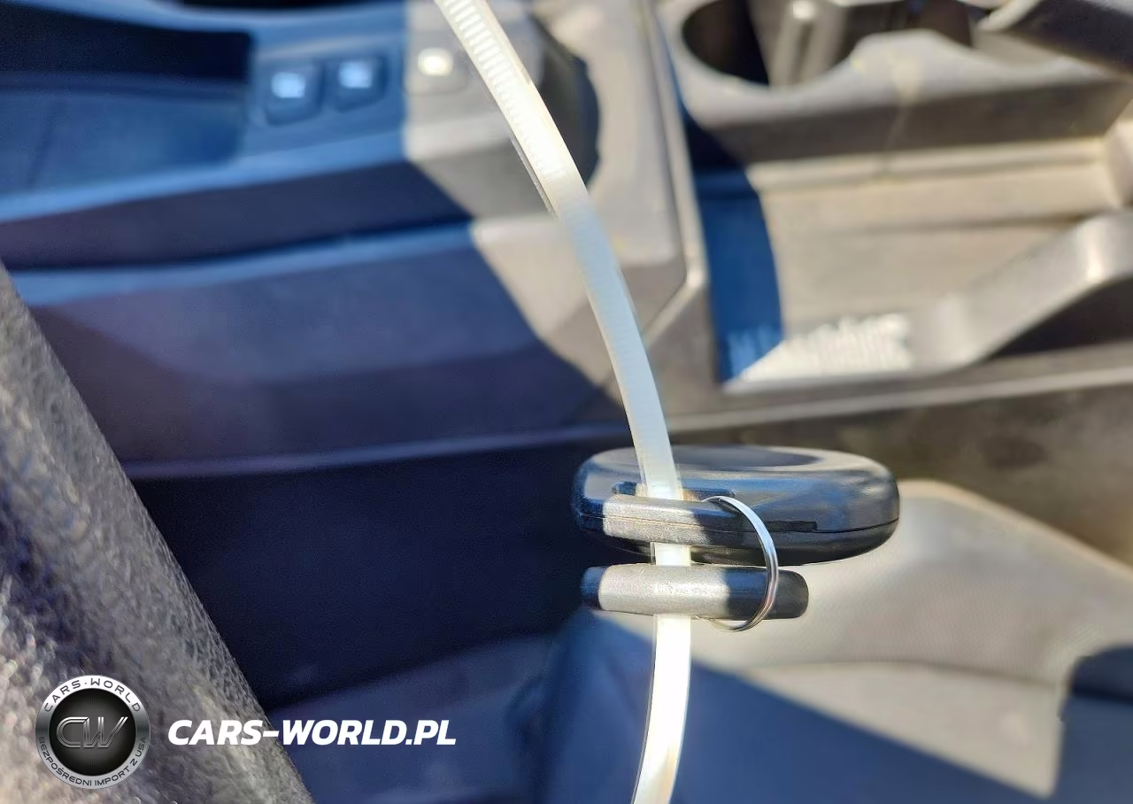 2022 Polaris Slingshot S VIN:57XAASHD6N8152806 - 8