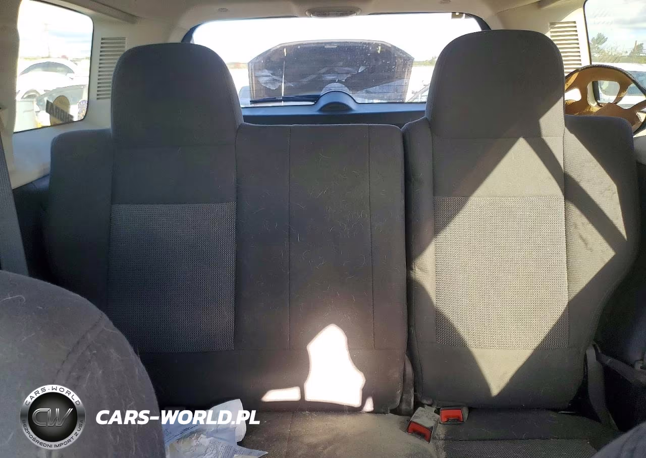 2015 Jeep Patriot Latitude VIN:1C4NJRFB3FD303811 - 10