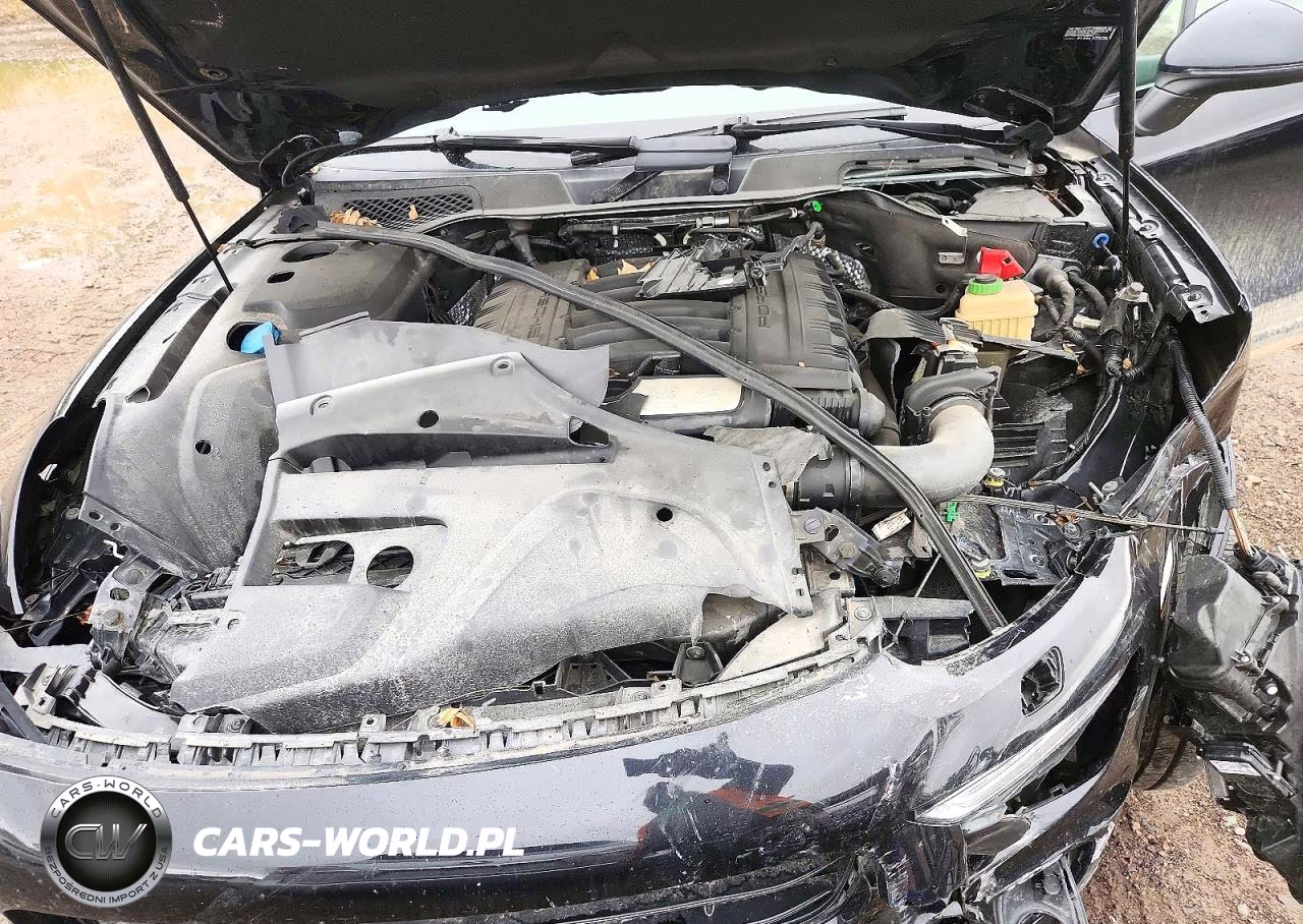 2017 Porsche Cayenne VIN:WP1AA2A23HKA86612 - 12