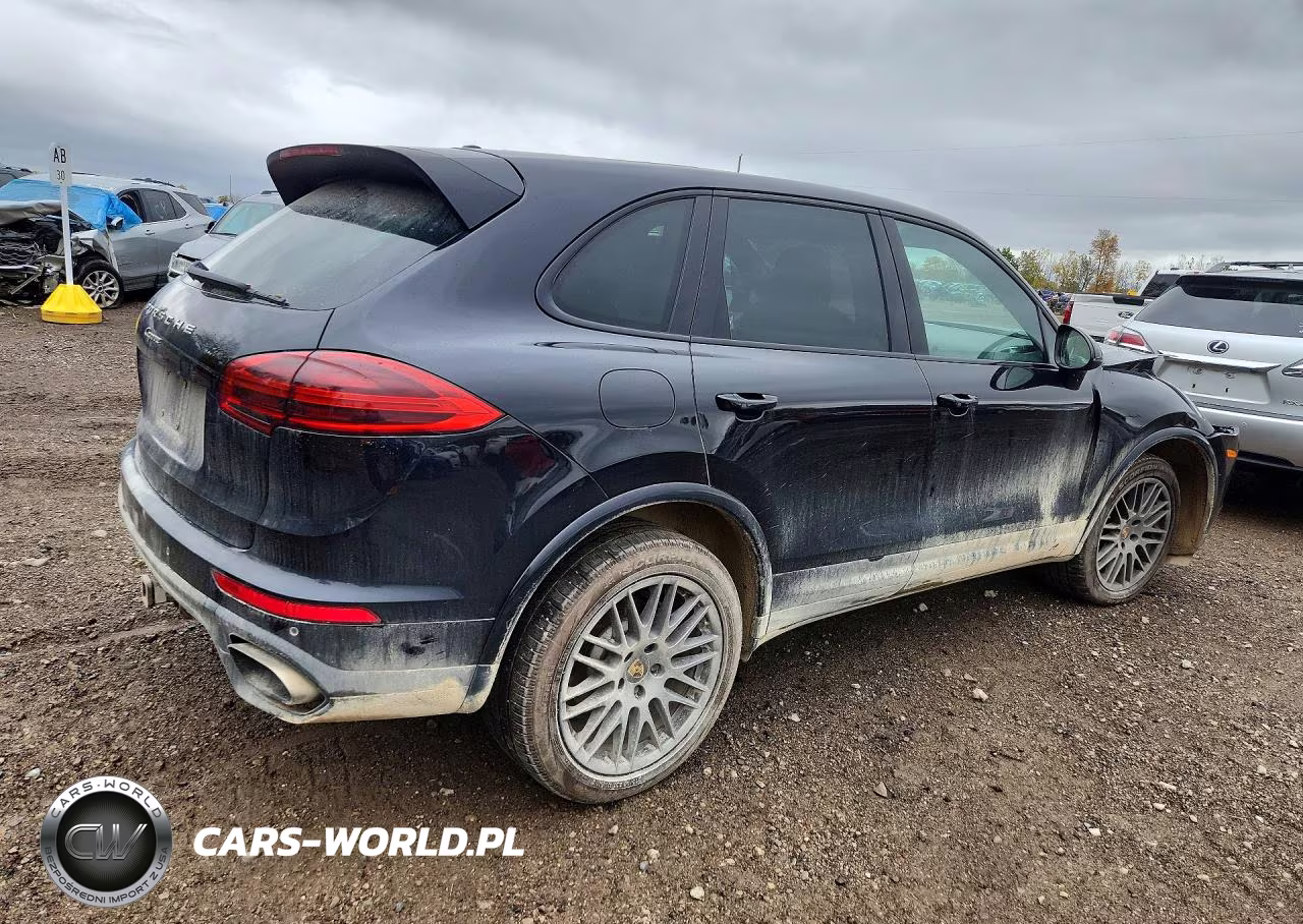 2017 Porsche Cayenne VIN:WP1AA2A23HKA86612 - 3