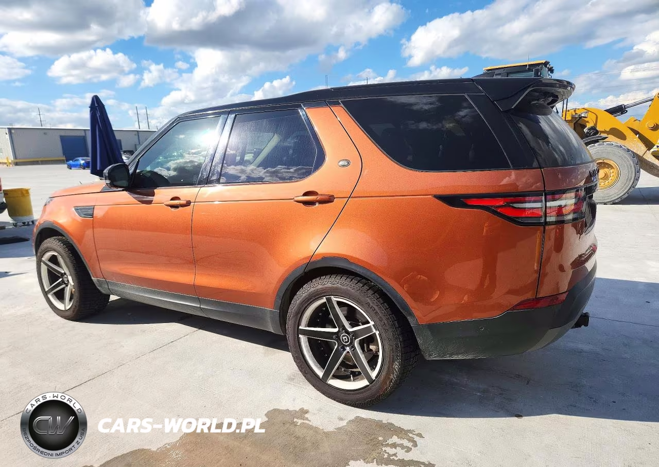 2017 Land Rover Discovery First Edition VIN:SALRTBBV7HA013944 - 2