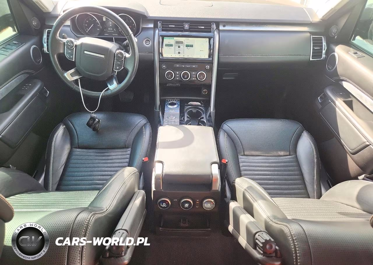 2017 Land Rover Discovery First Edition VIN:SALRTBBV7HA013944 - 8