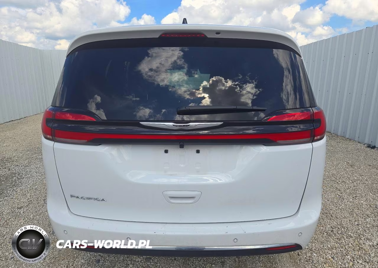 2026 Chrysler Pacifica Select VIN:2C4RC1BG0TR179469 - 6