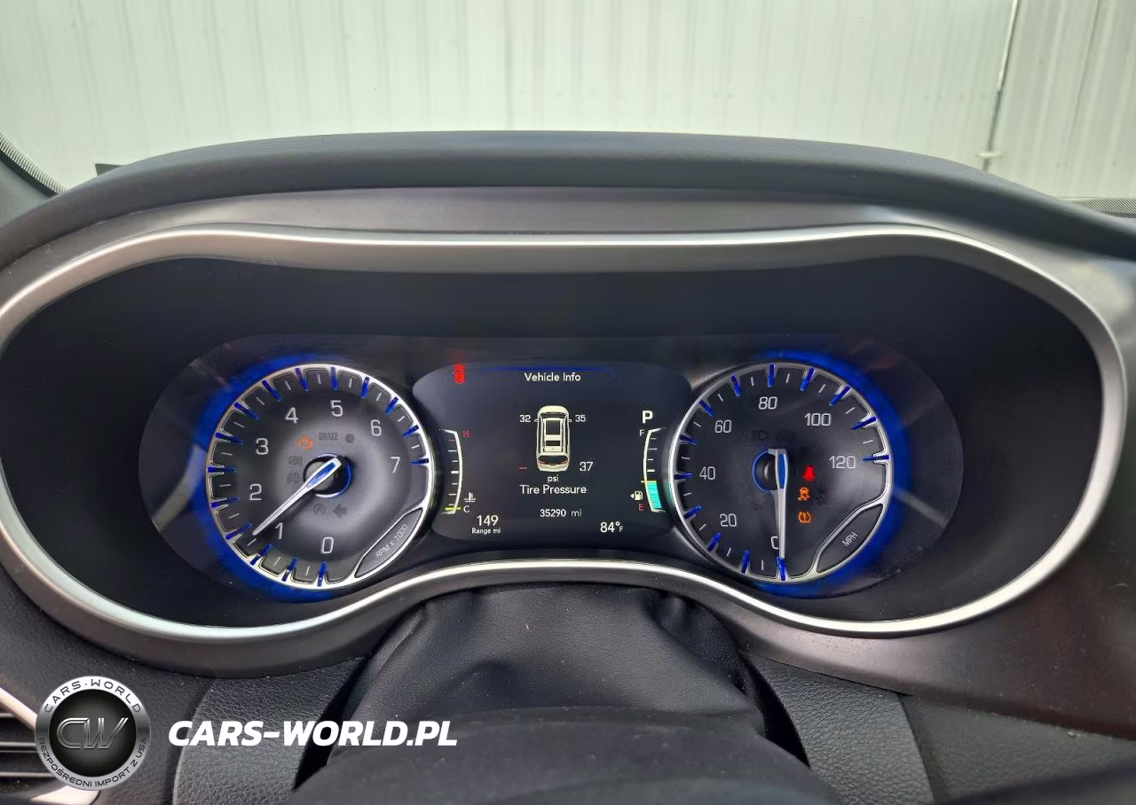 2026 Chrysler Pacifica Select VIN:2C4RC1BG0TR179469 - 9