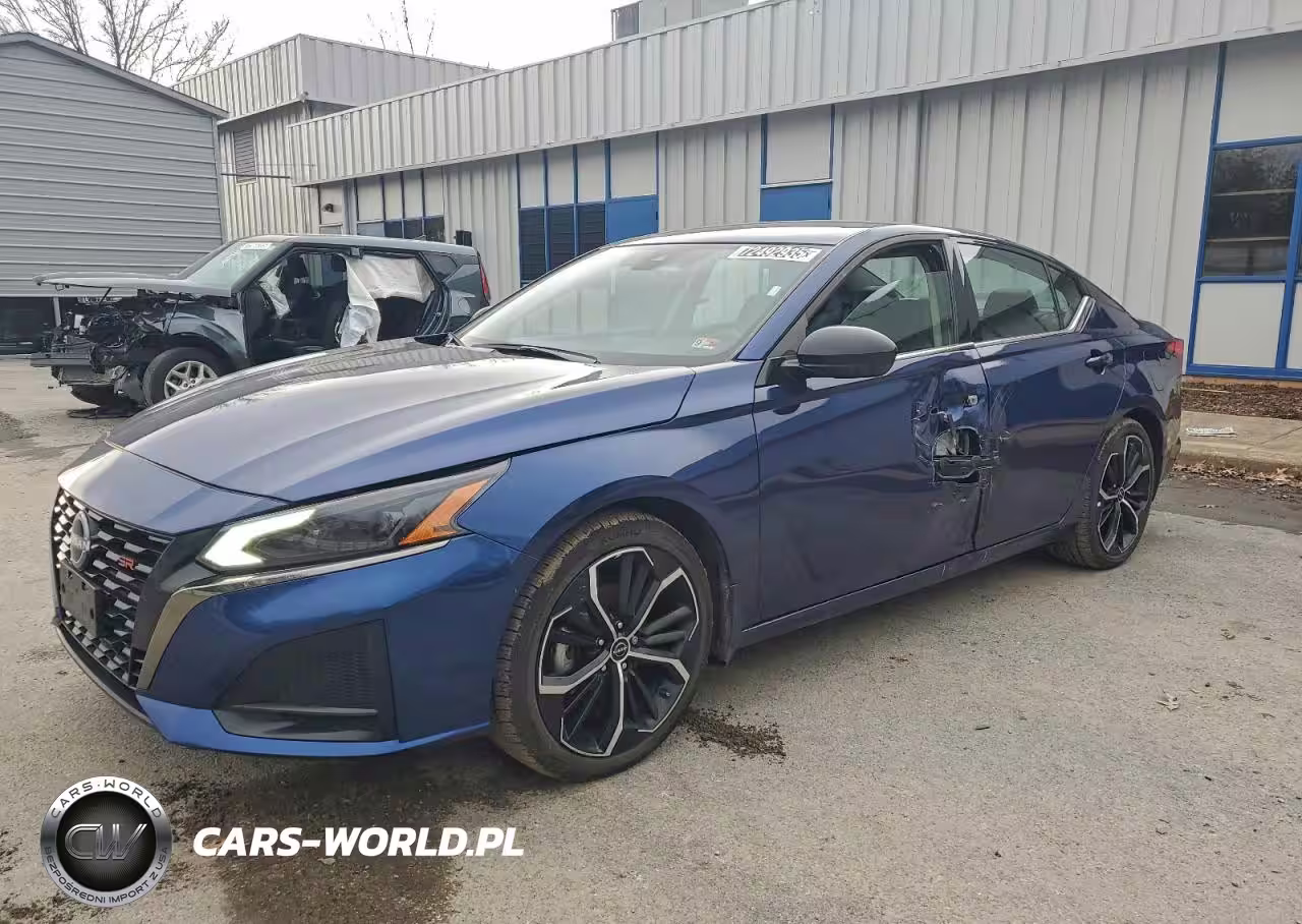 2024 Nissan Altima Sr