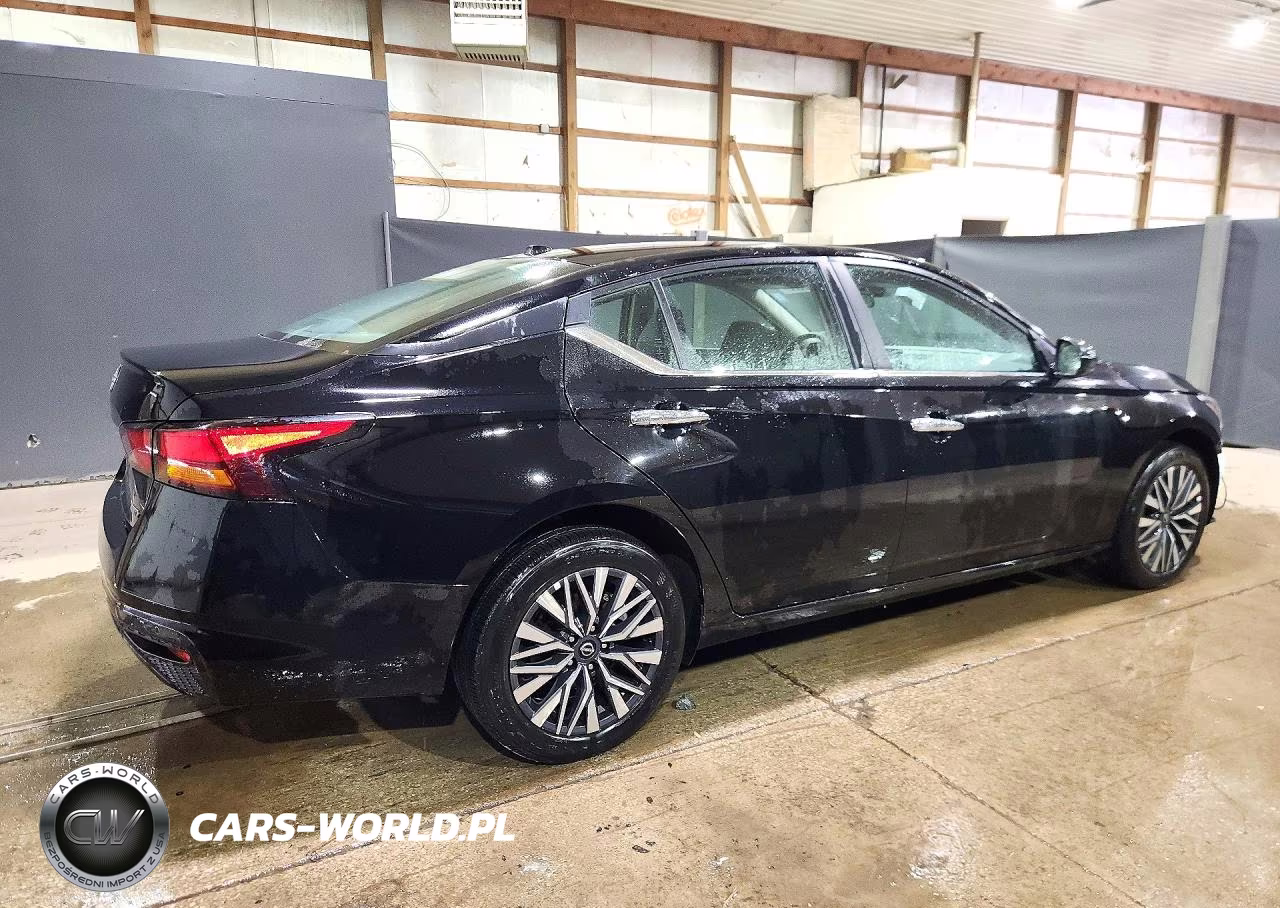 2025 Nissan Altima Sv VIN:1N4BL4DW9SN371403 - 3