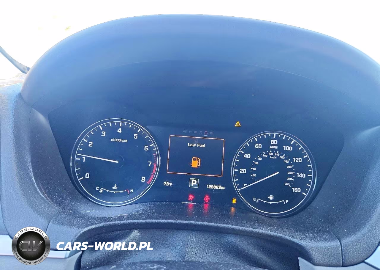 2015 Hyundai Genesis 3.8L VIN:KMHGN4JE9FU038261 - 9