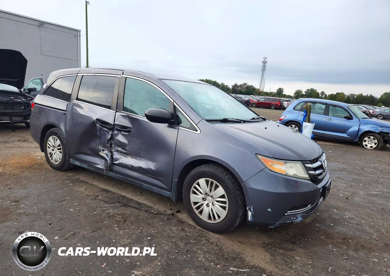 2015 Honda Odyssey Lx VIN:5FNRL5H26FB115889 - 4