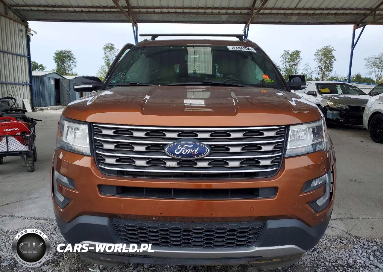 2017 Ford Explorer Xlt VIN:1FM5K7D83HGD34823 - 5