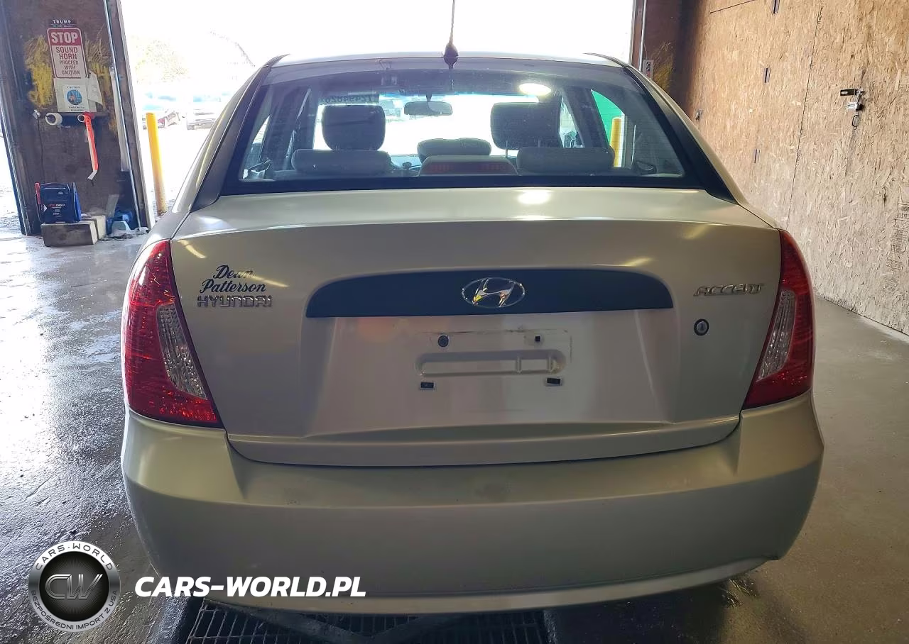 2009 Hyundai Accent Gls VIN:KMHCM46C99U306075 - 6