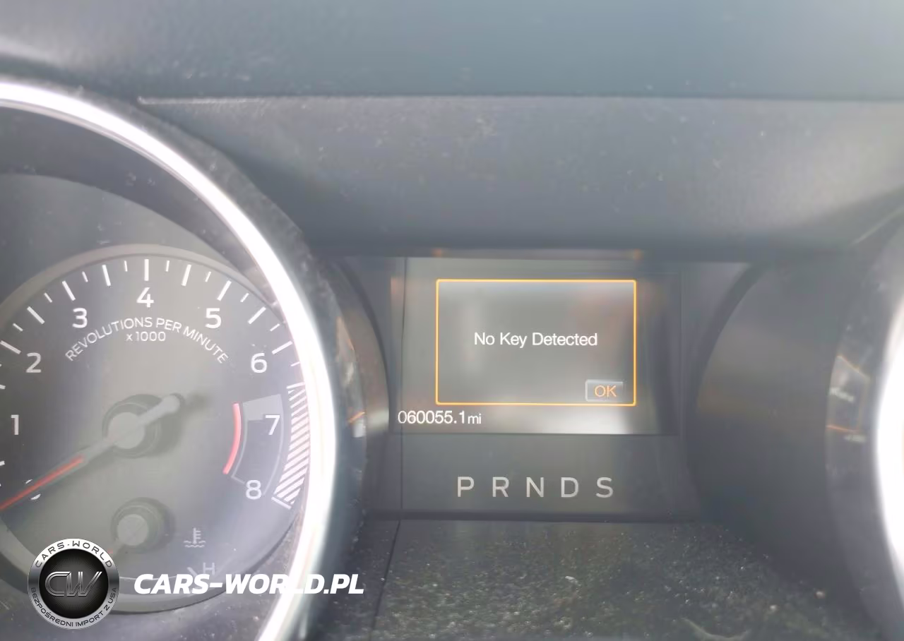 2021 Ford Mustang VIN:1FA6P8TH8M5104546 - 9