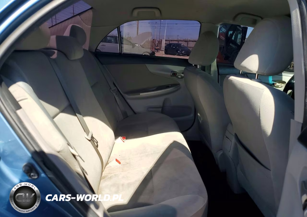 2013 Toyota Corolla Le VIN:5YFBU4EE2DP172888 - 10