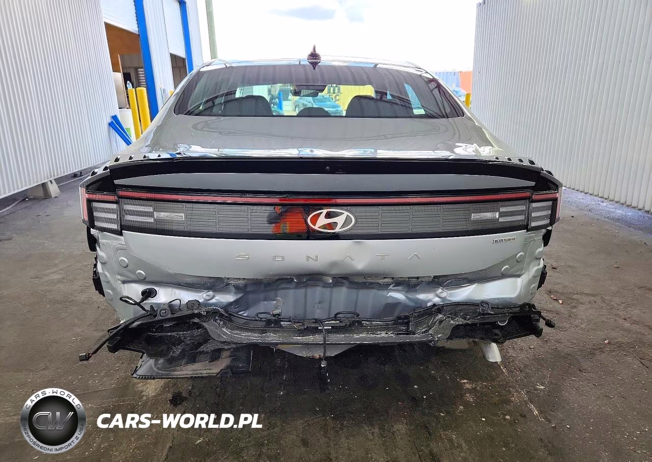 2026 Hyundai Sonata Hybrid Blue VIN:KMHL24JJ7TA165883 - 6