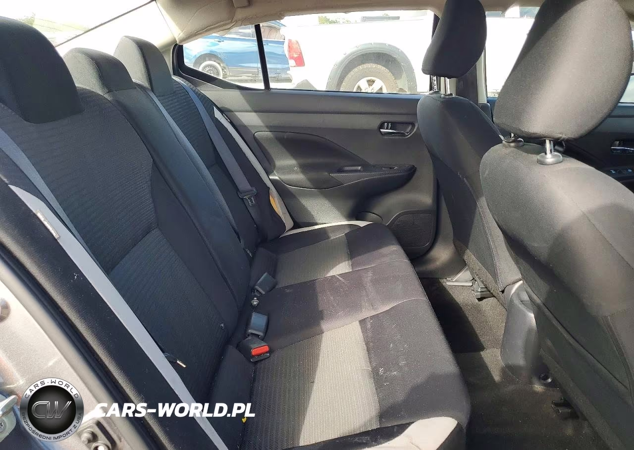 2021 Nissan Versa Sv VIN:3N1CN8EVXML826920 - 10