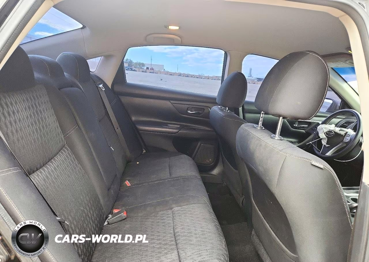 2018 Nissan Altima 2.5 S VIN:1N4AL3AP8JC200476 - 10