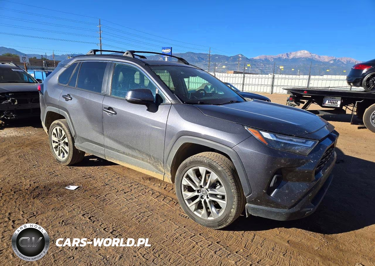 2023 Toyota Rav4 Xle Premium VIN:2T3A1RFV4PC349145 - 4