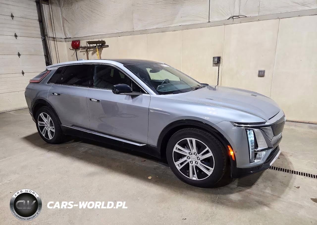 2024 Cadillac Lyriq Tech VIN:1GYKPMRL2RZ137565 - 4