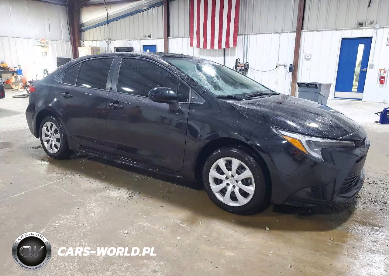 2024 Toyota Corolla Hybrid Le VIN:JTDBCMFE3R3040353 - 4