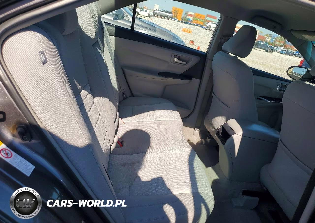 2015 Toyota Camry Le VIN:4T1BF1FK1FU967350 - 10