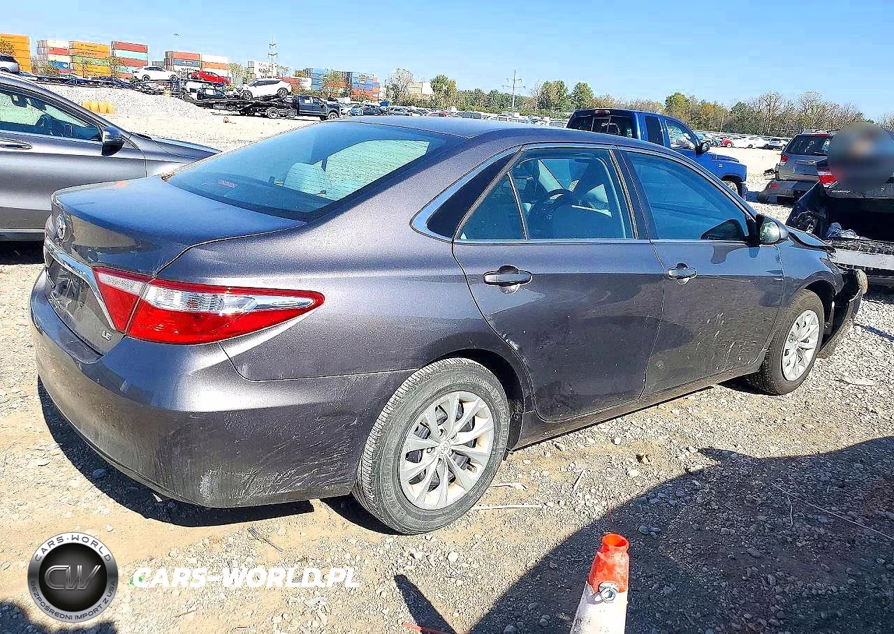 2015 Toyota Camry Le VIN:4T1BF1FK1FU967350 - 3