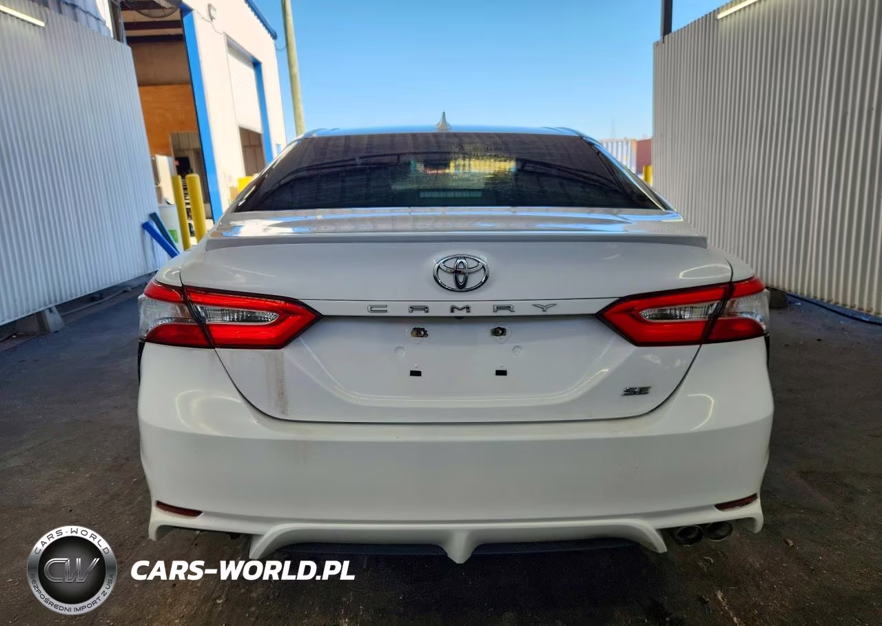 2020 Toyota Camry Se VIN:4T1G11AK4LU927044 - 6