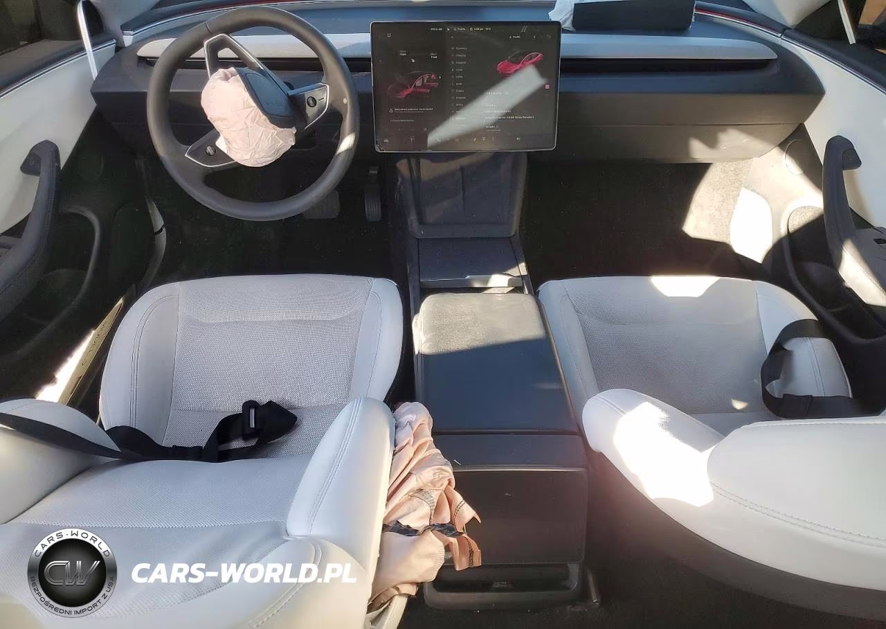 2024 Tesla Model 3 VIN:5YJ3E1EB0RF834752 - 8