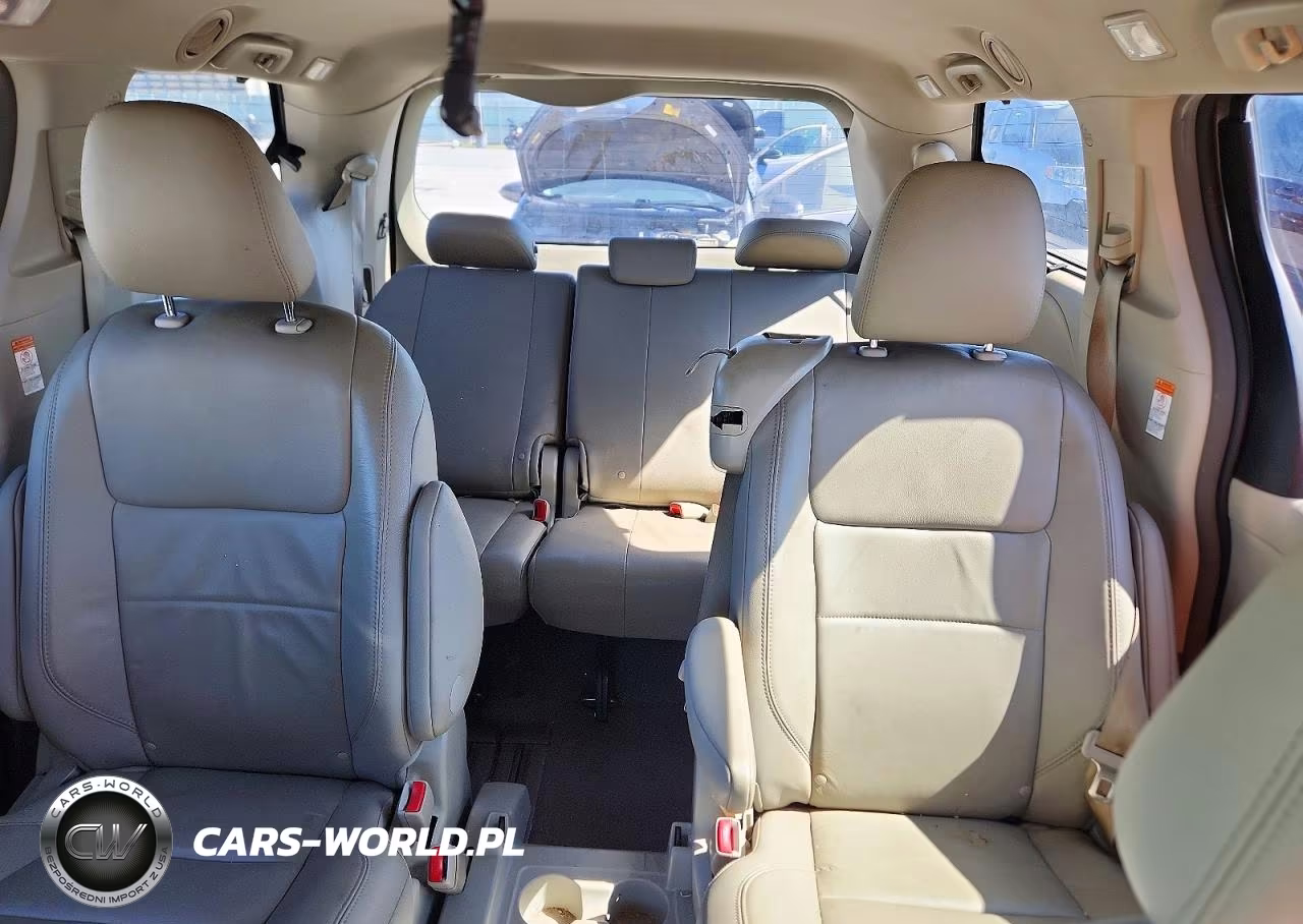 2015 Toyota Sienna Xle 8-Passenger VIN:5TDYK3DC8FS641809 - 10