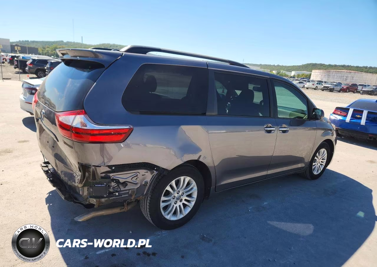 2015 Toyota Sienna Xle 8-Passenger VIN:5TDYK3DC8FS641809 - 3